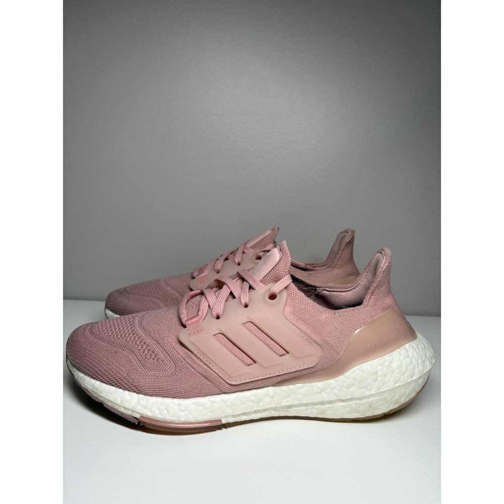 Adidas UltraBoost 22 Women's Wonder Mauve Pink Running Sneaker GX5592 - Size 7.5 - Picture 2 of 11